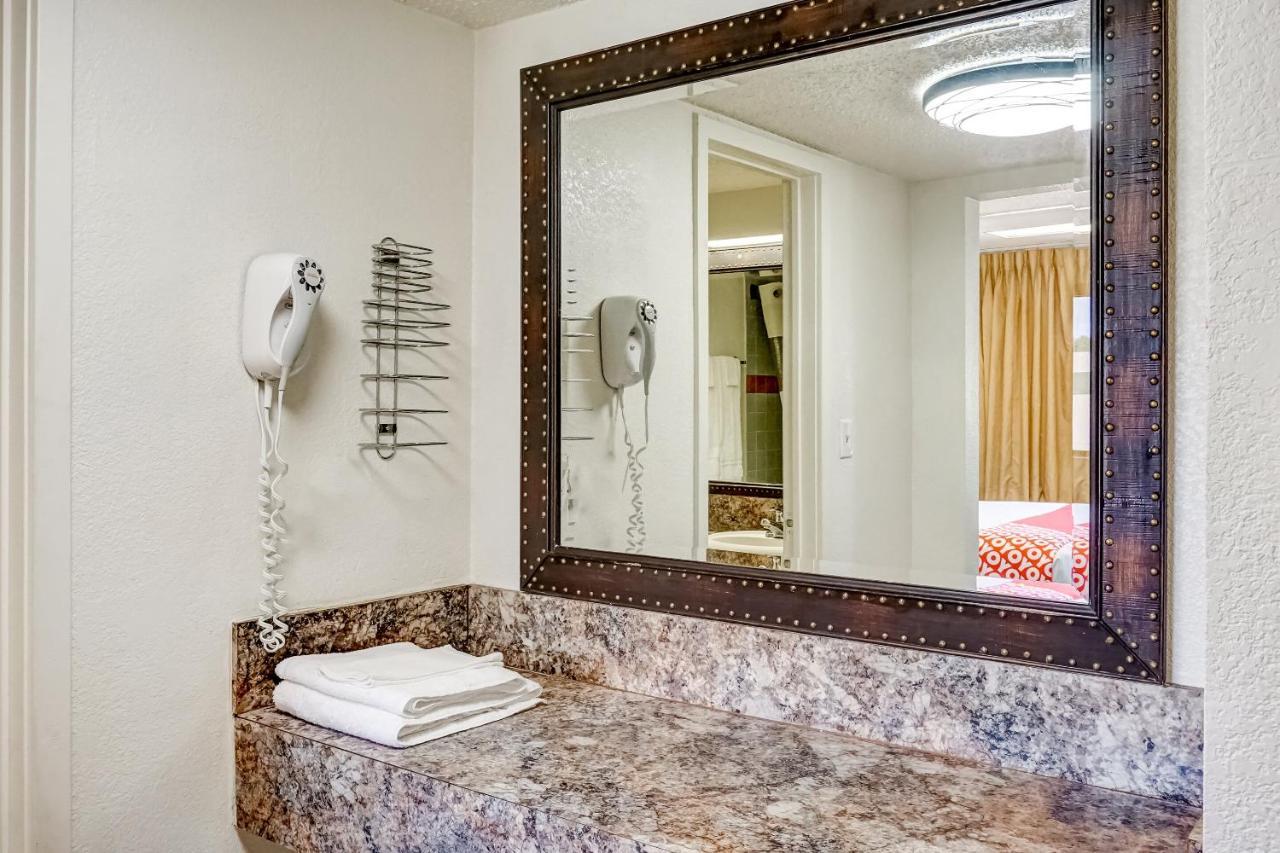OYO Hotel Killeen East Central Buitenkant foto