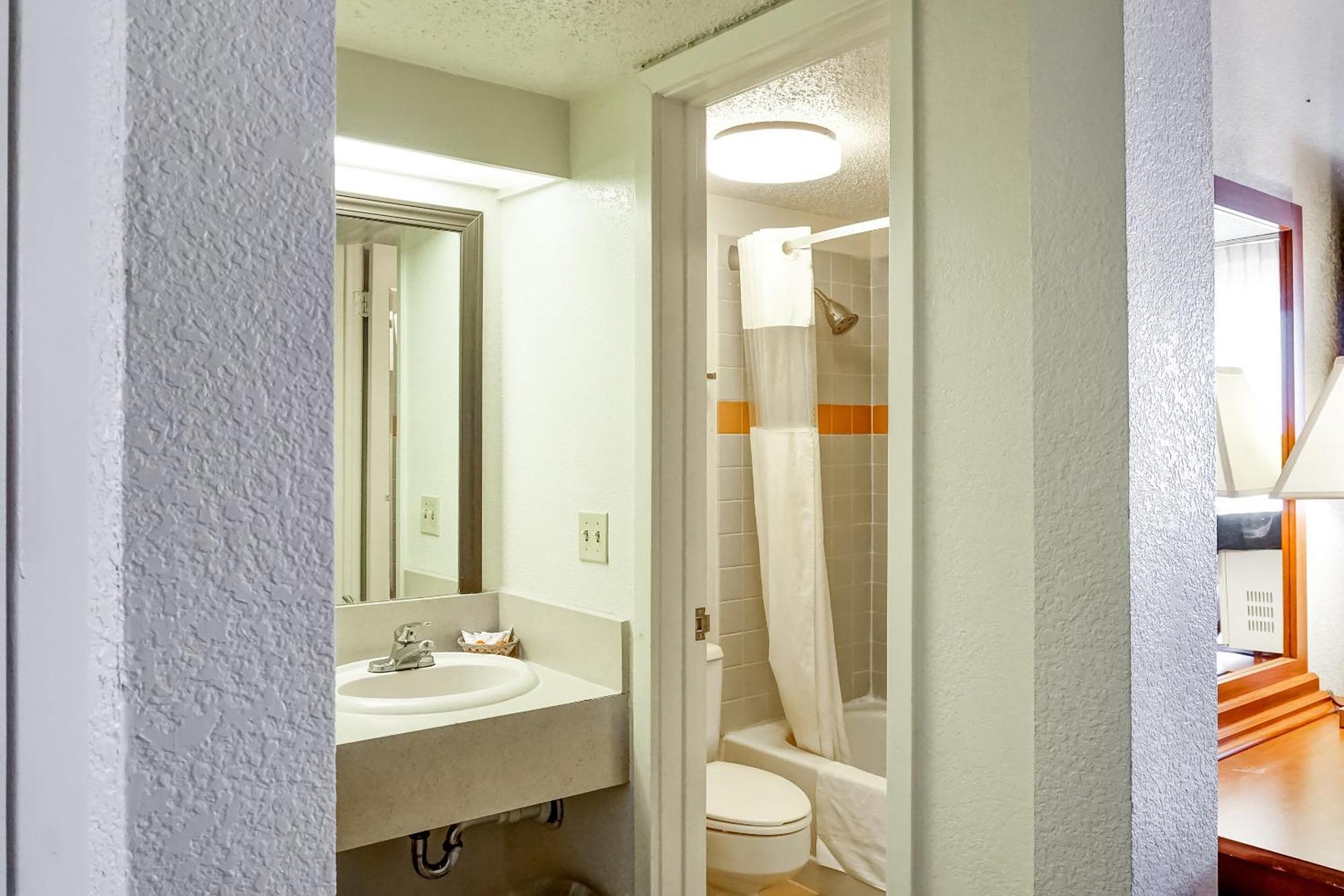 OYO Hotel Killeen East Central Buitenkant foto